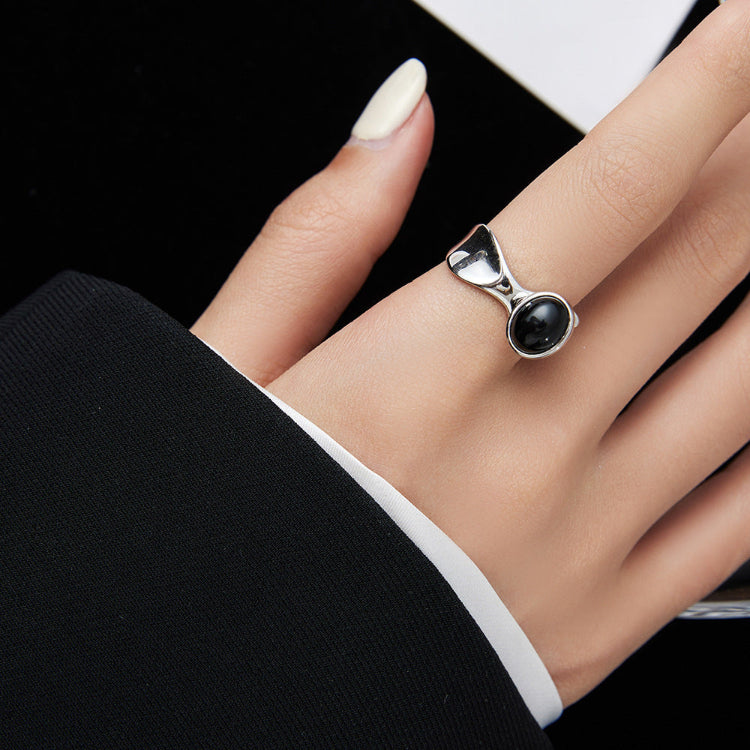 The Black Agate Ring