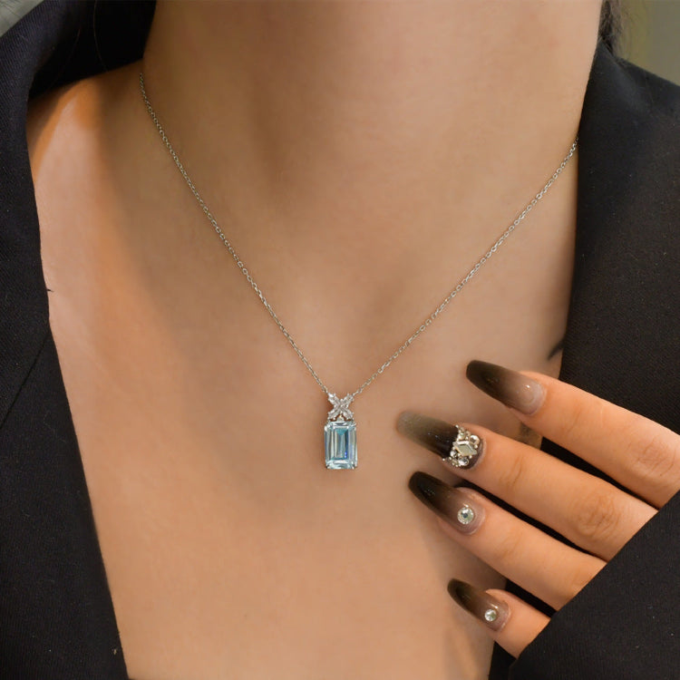 The Aquamarine Emerald Pendant Necklace